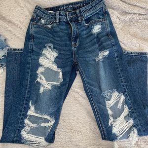 American Eagle mom jeans